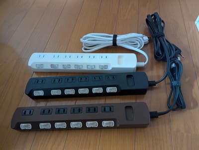 6-outlet power strip with individual switches